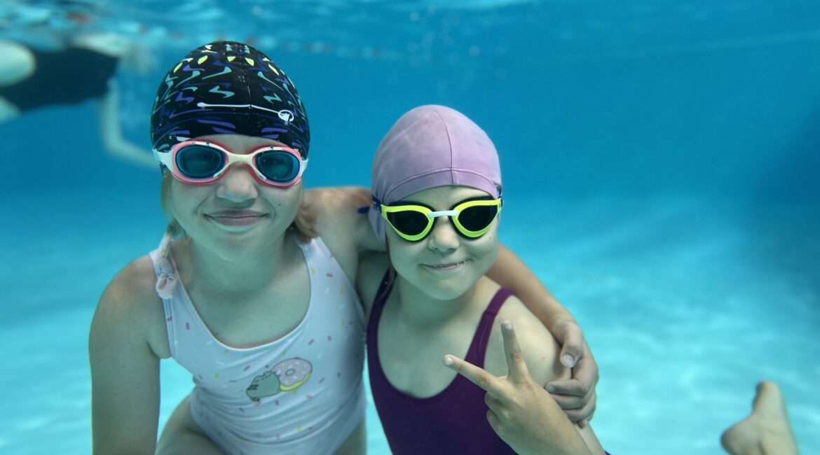 Nauka pływania, narty i obozy sportowe NeoSport